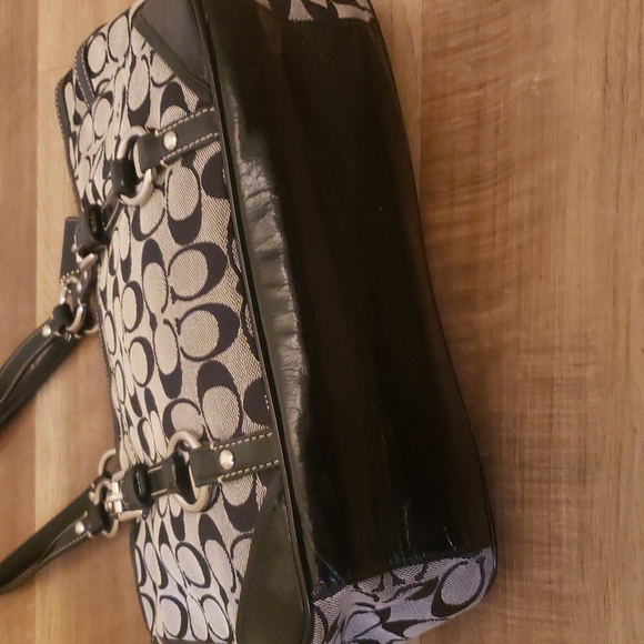 Coach handbag - Picture 3 of 6